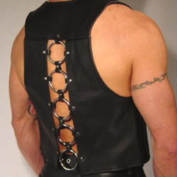 Ring Back Vest