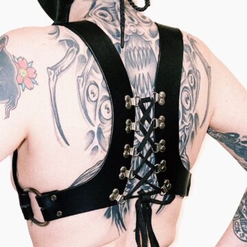 Harness - The Lace Back